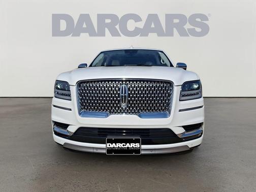 Pristine White 2021 Lincoln Navigator Black Label