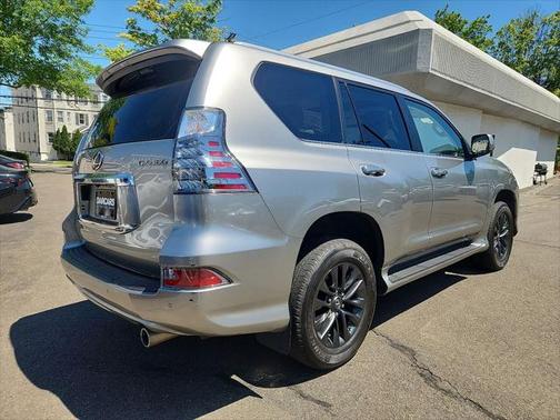 2023 Lexus GX 460 Premium