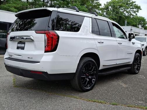 2022 GMC Yukon SLT