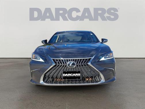2023 Lexus ES 250 Base