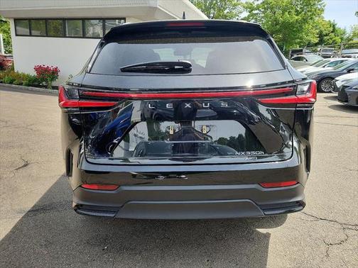 2024 Lexus NX 350h Premium