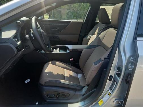2025 Lexus ES 350 Base