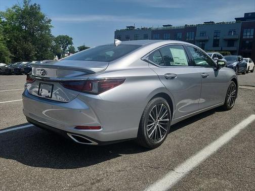 2025 Lexus ES 350 Base