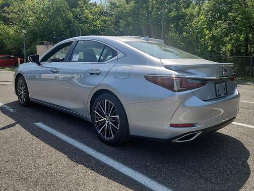 2025 Lexus ES 350 Base