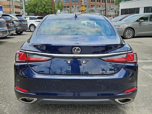 2024 Lexus ES 350 Premium