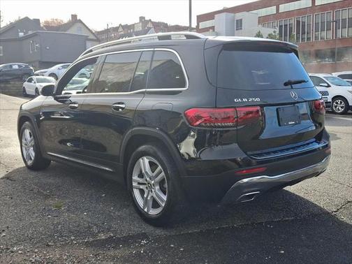 2023 Mercedes-Benz GLB 250 4MATIC