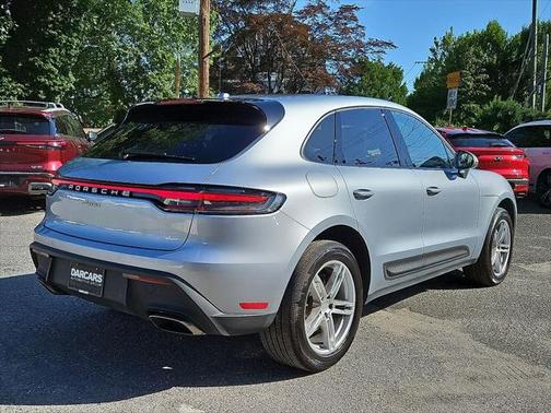 2024 Porsche Macan Base
