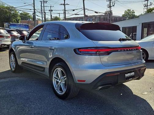 2024 Porsche Macan Base