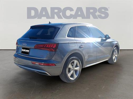 2020 Audi Q5 45 Premium Plus