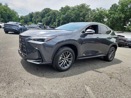 2025 Lexus NX 350h Premium