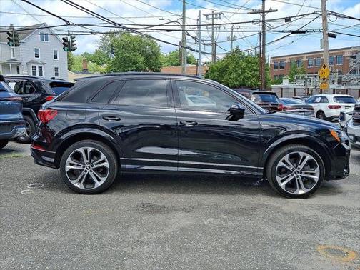 2021 Audi Q3 45 S line Premium