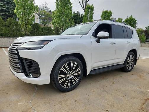 2025 Lexus LX 600 Luxury