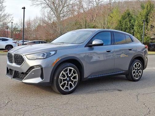 2025 BMW X2 xDrive28i