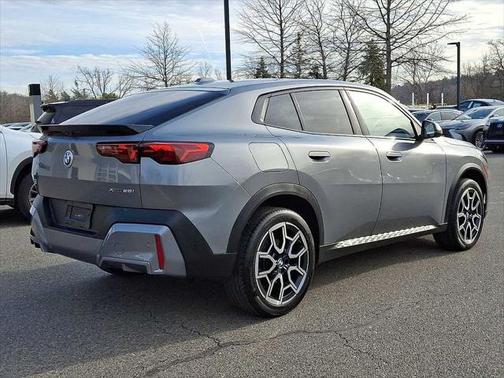 2025 BMW X2 xDrive28i