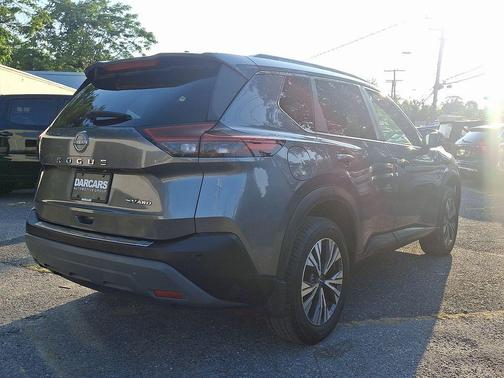 2022 Nissan Rogue SV