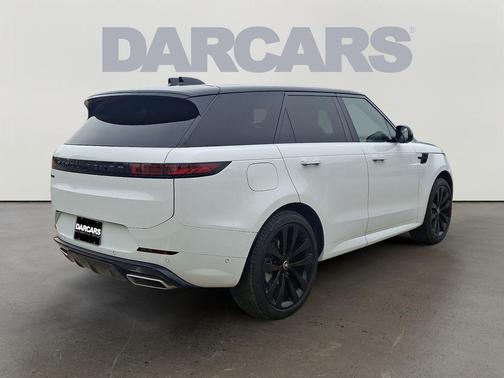 2025 Land Rover Range Rover Sport SE