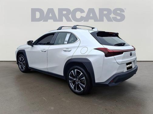 Eminent White Pearl 2023 Lexus UX 250h Base