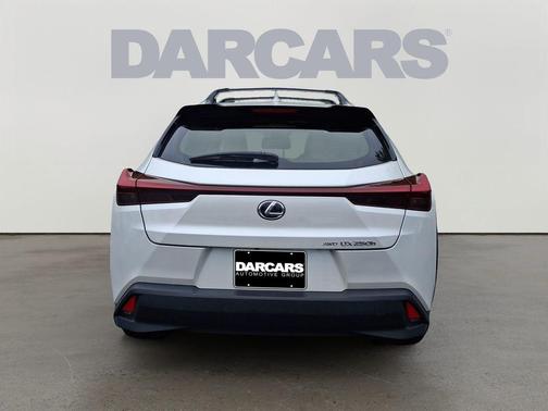 Eminent White Pearl 2023 Lexus UX 250h Base