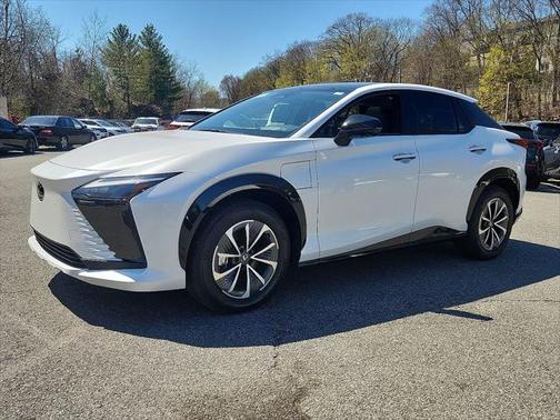 2025 Lexus RZ 450e Premium