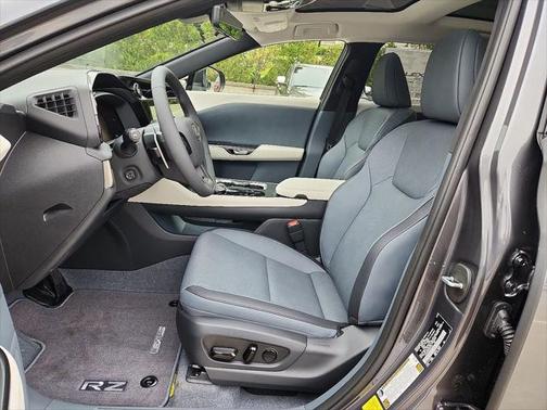 2025 Lexus RZ 450e Premium