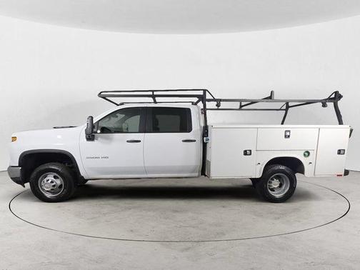 Summit White 2024 Chevrolet Silverado 3500 WT