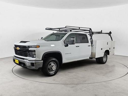 Summit White 2024 Chevrolet Silverado 3500 WT
