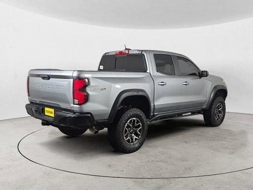 Sterling Gray Metallic 2024 Chevrolet Colorado ZR2