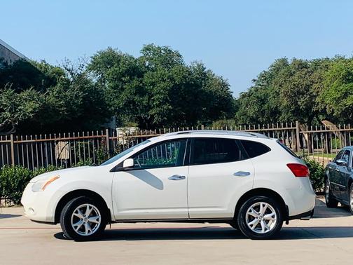 2010 Nissan Rogue SL
