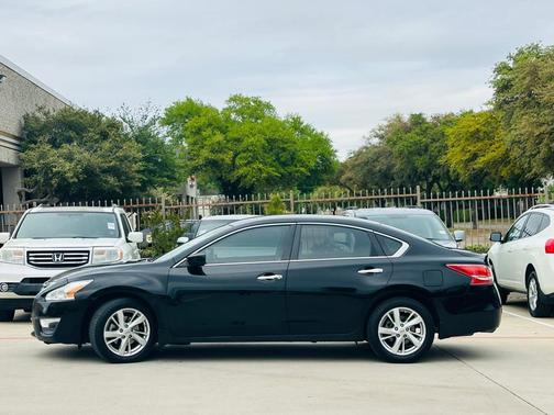 Super Black 2013 Nissan Altima 2.5 SV