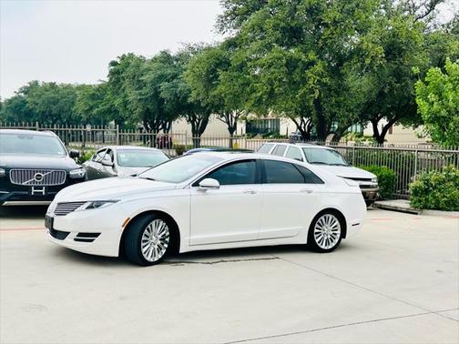 2015 Lincoln MKZ Base