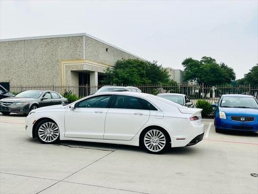 2015 Lincoln MKZ Base