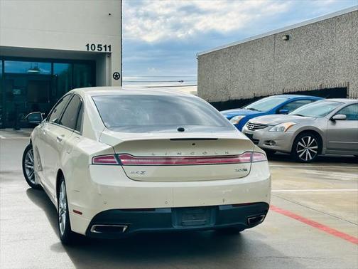 2014 Lincoln MKZ Base