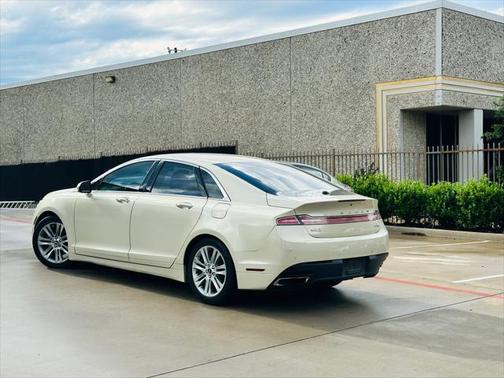 2014 Lincoln MKZ Base