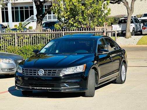 2016 Volkswagen Passat 1.8T SE