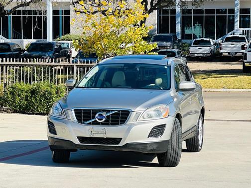 2011 Volvo XC60 3.2