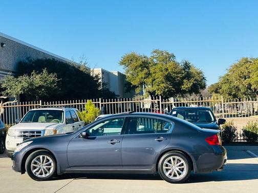 2009 INFINITI G37 S Sport