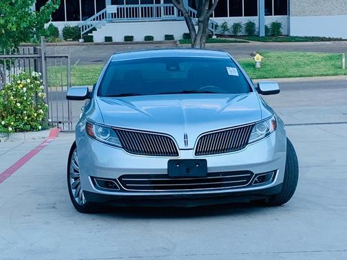 2013 Lincoln MKS Base