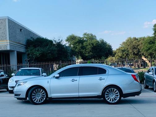 2013 Lincoln MKS Base