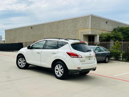 Pearl White 2012 Nissan Murano SV