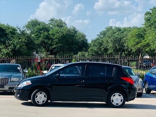 2012 Nissan Versa 1.8 S