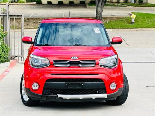 2017 Kia Soul +