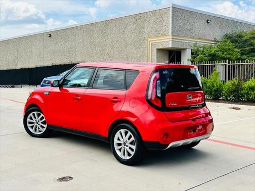 2017 Kia Soul +