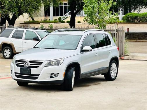 2011 Volkswagen Tiguan SEL
