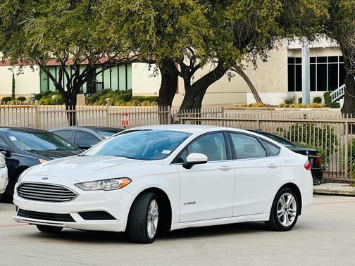 2018 Ford Fusion Hybrid SE