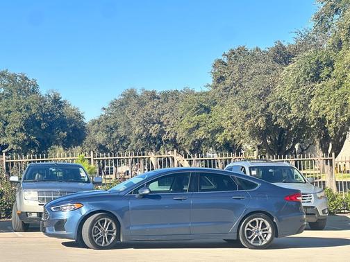 2019 Ford Fusion SEL