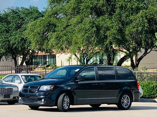 2014 Dodge Grand Caravan R/T