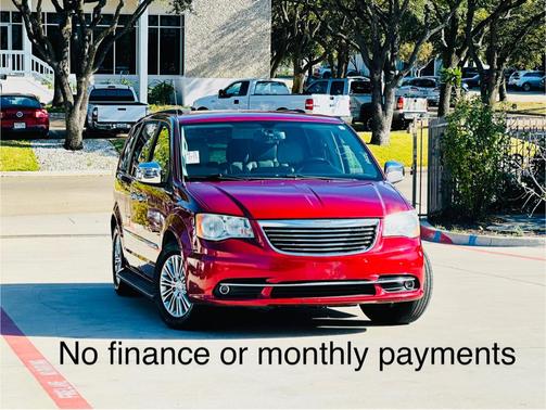 2013 Chrysler Town & Country Touring-L