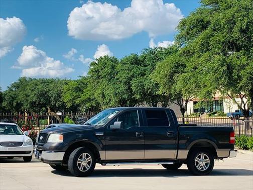 2005 Ford F-150 XLT SuperCrew
