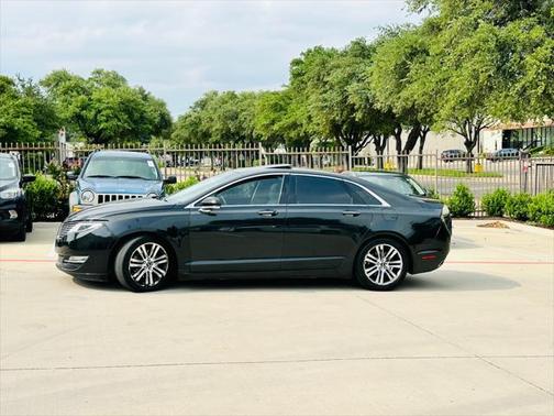2013 Lincoln MKZ Base