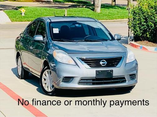 2014 Nissan Versa 1.6 SV